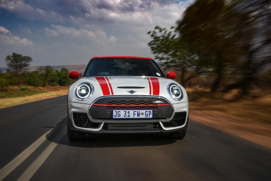 Mini John Cooper Works Clubman (F54) 2019 года  (ZA) (фото 26 из 40)